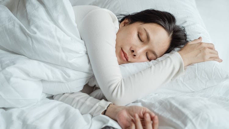 Afternoon Naps: Can They Really Boost Your Productivity